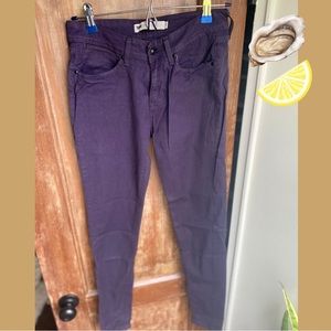 Levi’s Leggings, Skinny Legs, Purple, Size 27